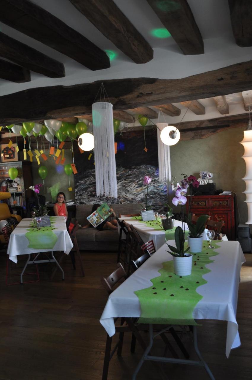 Maison D'Hotes Les Rainettes Breuillet  外观 照片
